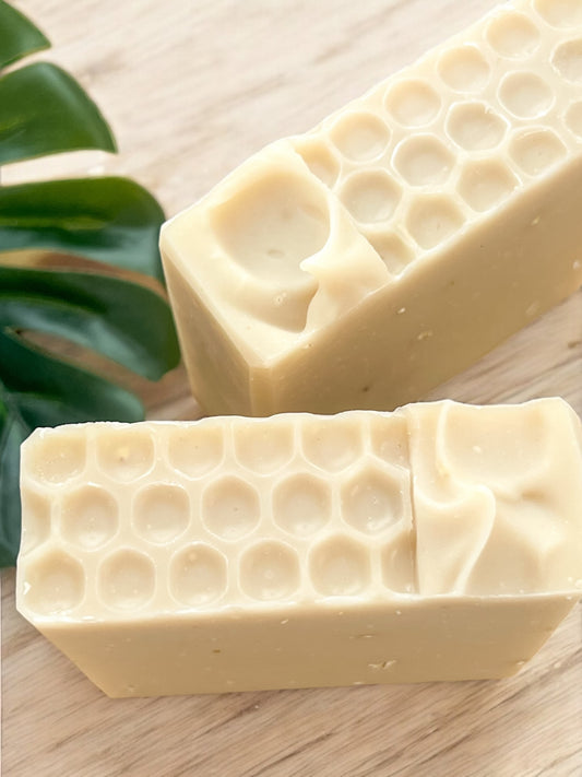 Jabón Artesanal Avena & Leche de Cabra